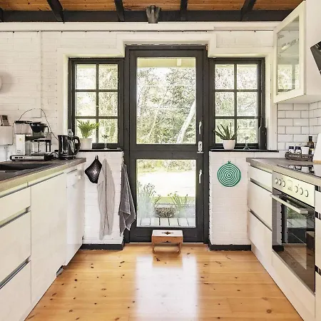 Modern Retreat In Marielyst - By Traum Ferienhaus