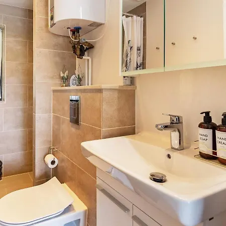 Modern Retreat In Marielyst - By Traum * Bøtø By