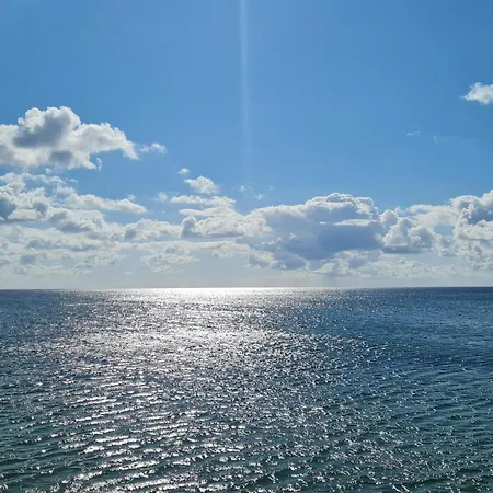 Modern Retreat In Marielyst - By Traum Bøtø By